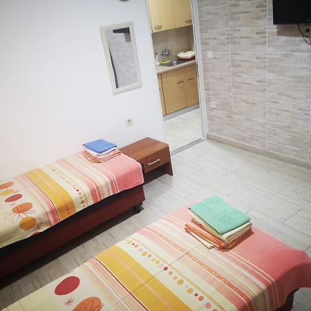 Kuca Todorovic Appartement Budva Buitenkant foto
