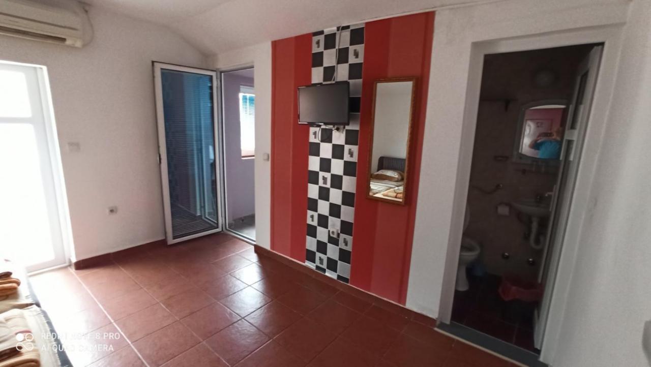 Kuca Todorovic Appartement Budva Buitenkant foto