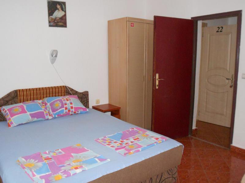 Kuca Todorovic Appartement Budva Buitenkant foto