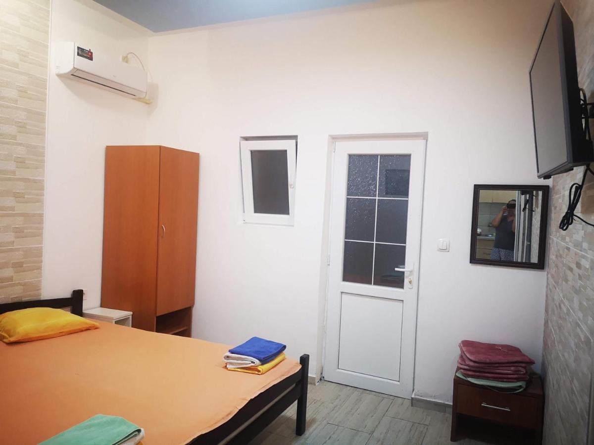 Kuca Todorovic Appartement Budva Buitenkant foto