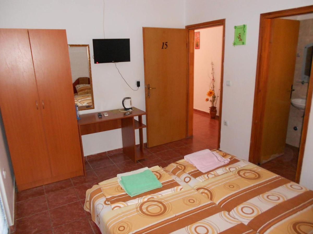 Kuca Todorovic Appartement Budva Buitenkant foto
